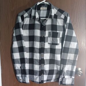 Hollister Plaid Flannel Black and White Size Small Button Up